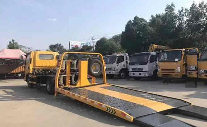 临澧汽车中途维修案例